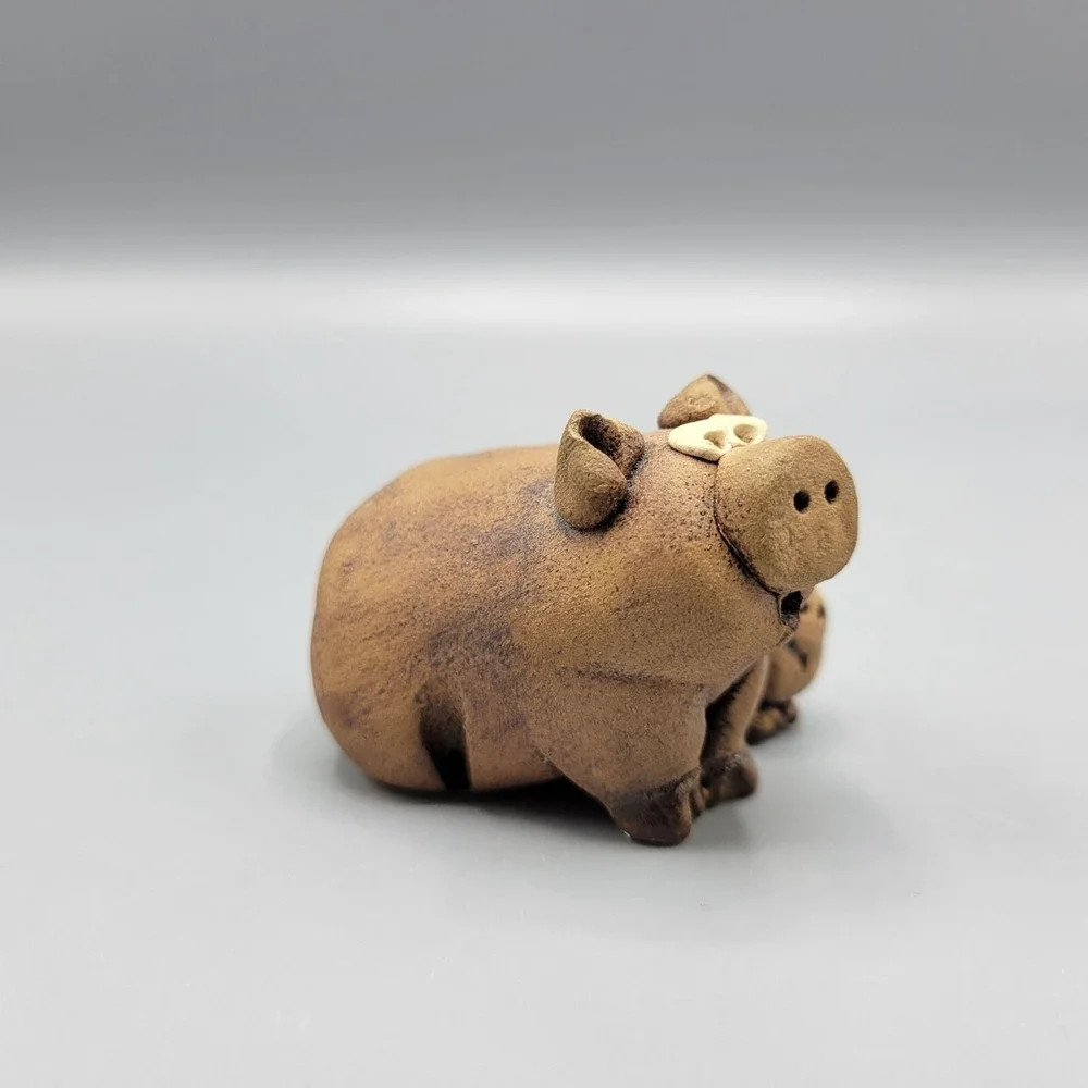 Vintage Handcrafted Clay Pig And Piglet Figurine By Clay Companions 1.5